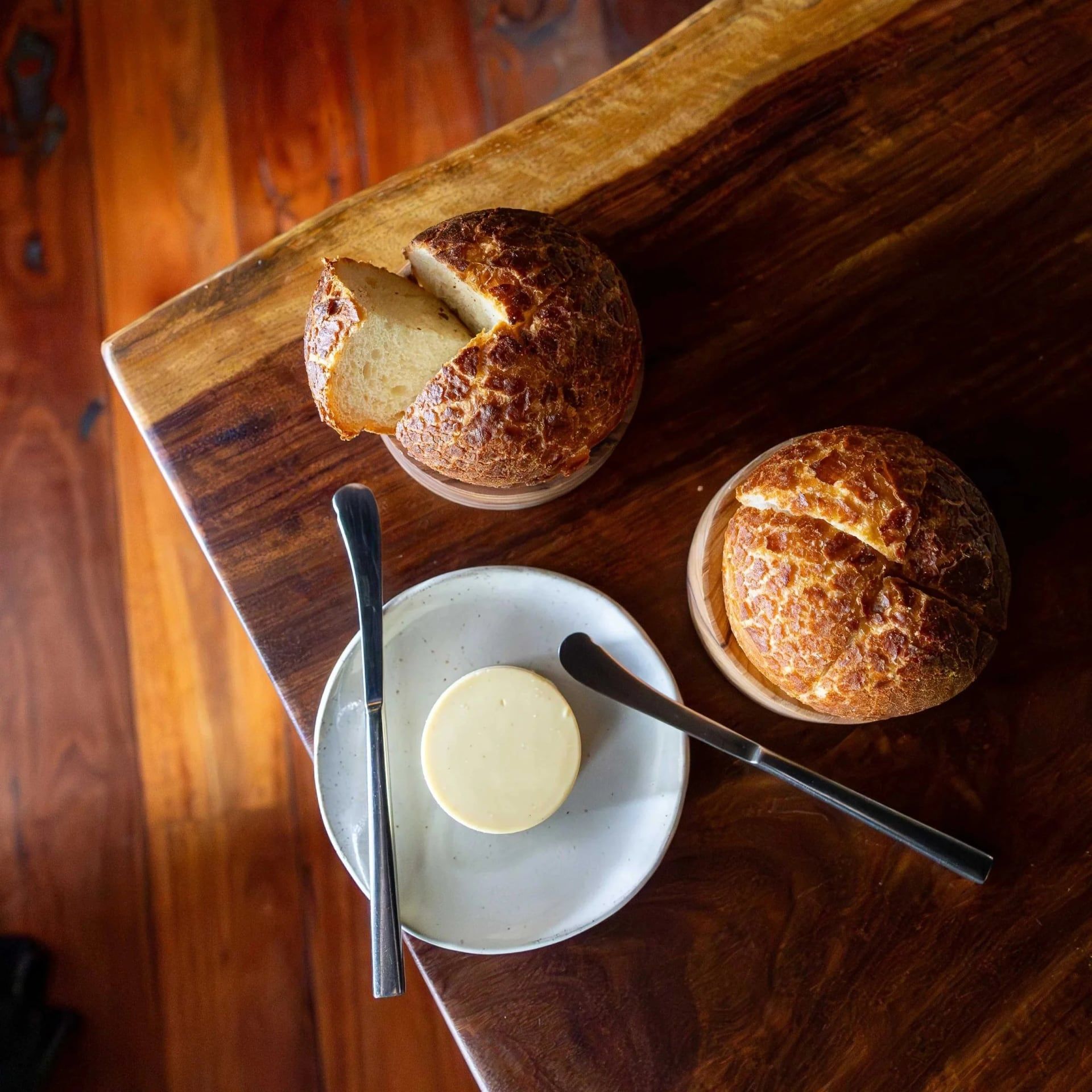 House brioche, cultured butter